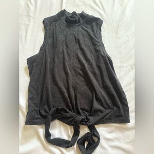 Lululemon high neck tank